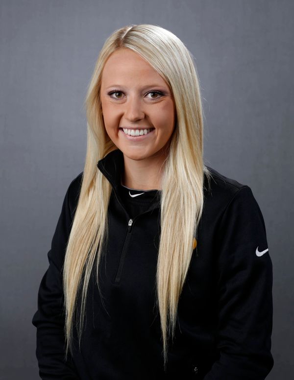 Claire Fritsch - Softball - University of Iowa Athletics