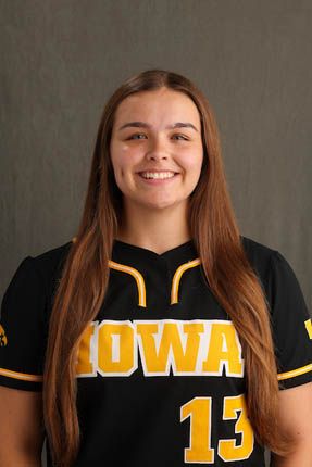 Skylinn Pogue - Softball - University of Iowa Athletics