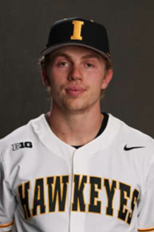 Connor Hennings - Baseball - University of Iowa Athletics