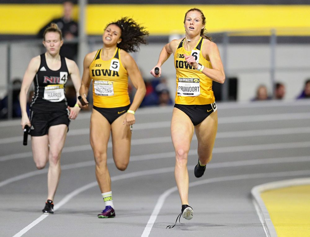 Iowa’s Mariel Bruxvoort runs the women’s 1600 meter relay event during the Hawkeye Invitational at the Recreation Building in Iowa City on Saturday, January 11, 2020. (Stephen Mally/hawkeyesports.com)