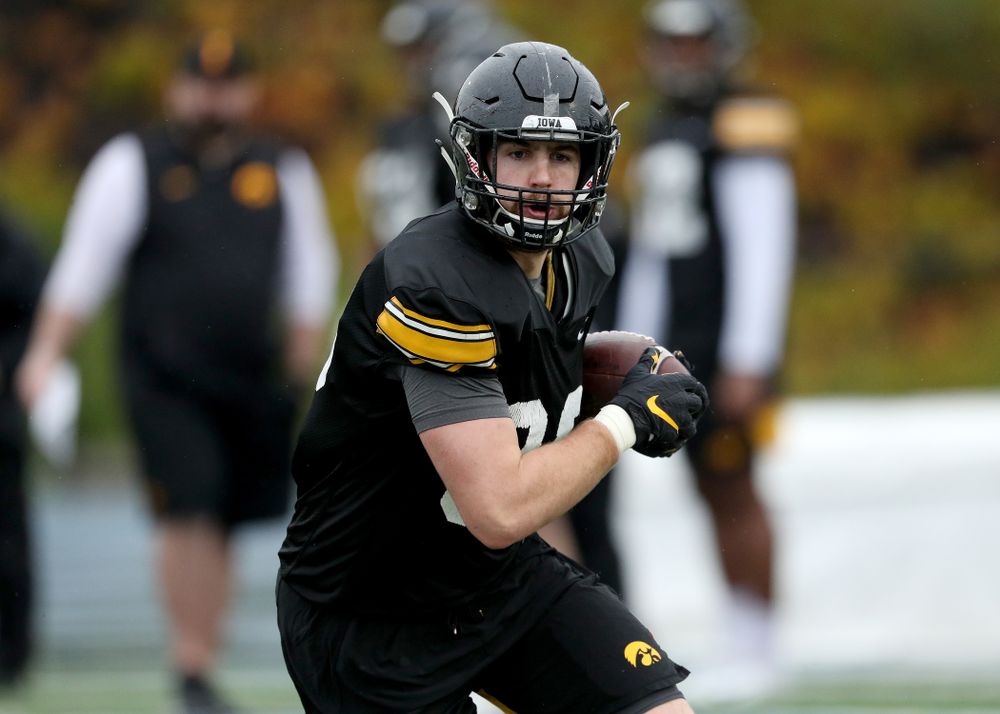 Iowa Hawkeyes tight end Nate Wieting (39) during practice Monday, December 23, 2019 at Mesa College in San Diego. (Brian Ray/hawkeyesports.com)