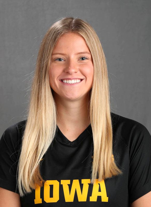 Natalie Massa - Women's Soccer - University of Iowa Athletics