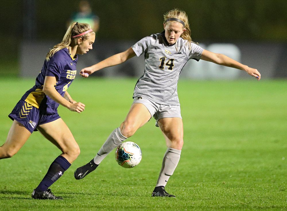 Iowa defender Leah Moss (14) passes during the second half of their match at the Iowa Soccer Complex in Iowa City on Friday, Sep 13, 2019. (Stephen Mally/hawkeyesports.com)