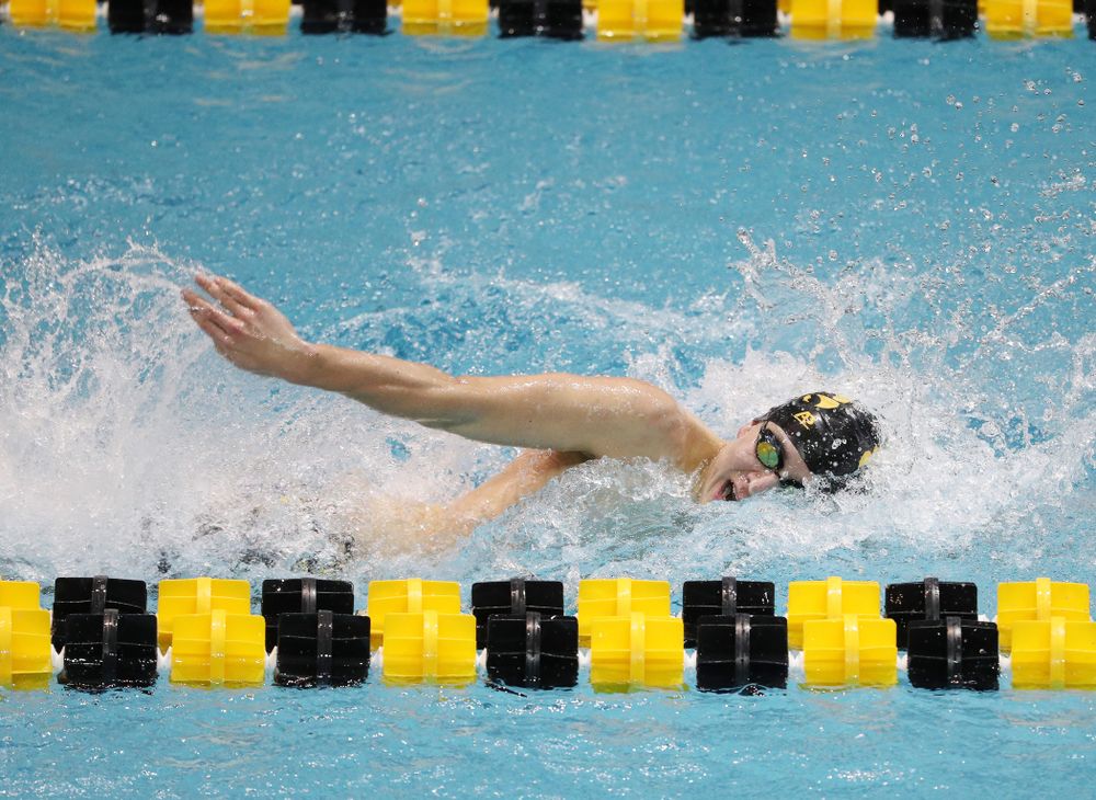 Iowa's Michael Tenney swims the third leg of the 800 freestyle relay at the 2019 Big Ten Swimming and Diving meet  Wednesday, February 27, 2019 at the Campus Wellness and Recreation Center. (Brian Ray/hawkeyesports.com)