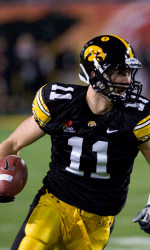 Hawkeyes Earn Third Straight Bowl Win