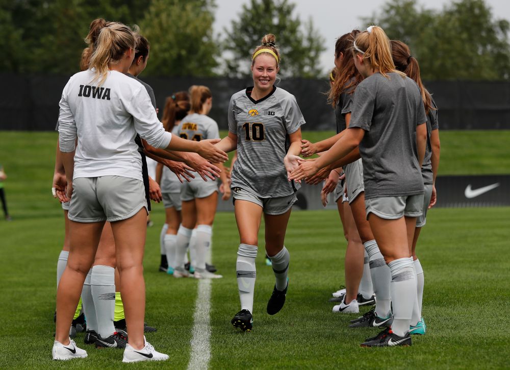 Iowa Hawkeyes Natalie Winters (10) against Indiana State Sunday, August 26, 2018 at the Iowa Soccer Complex. (Brian Ray/hawkeyesports.com)