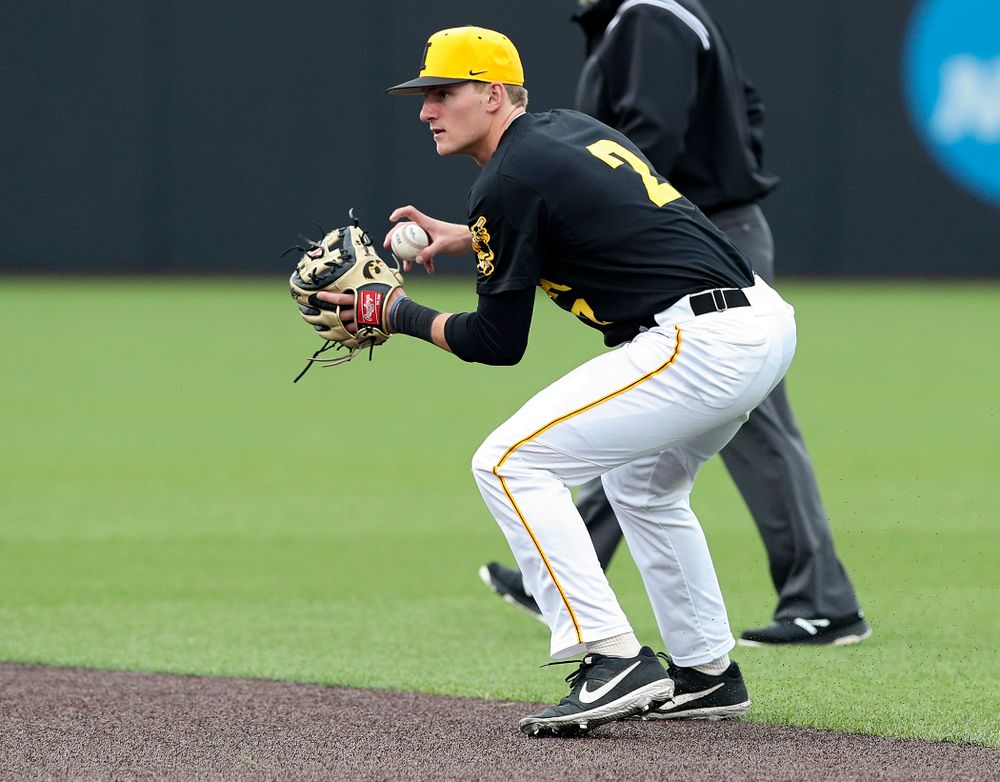 Iowa Hawkeyes second baseman Brendan Sher (2) fields a ground ball before throwing to first for an out during the second inning of their game against Western Illinois at Duane Banks Field in Iowa City on Wednesday, May. 1, 2019. (Stephen Mally/hawkeyesports.com)