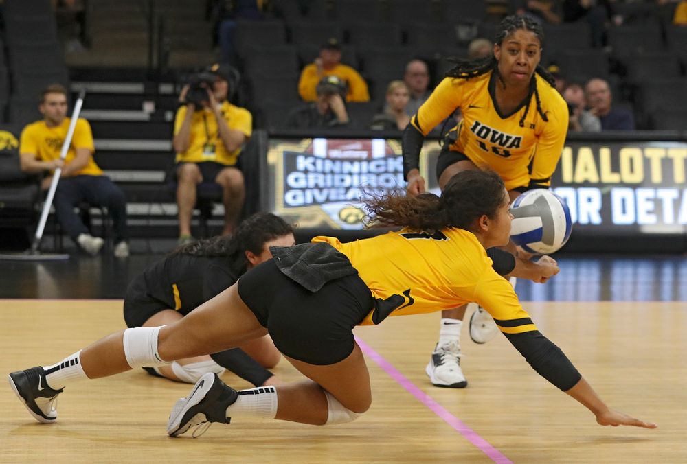Iowa’s Brie Orr (7) dives for a dig during their match at Carver-Hawkeye Arena in Iowa City on Sunday, Oct 20, 2019. (Stephen Mally/hawkeyesports.com)