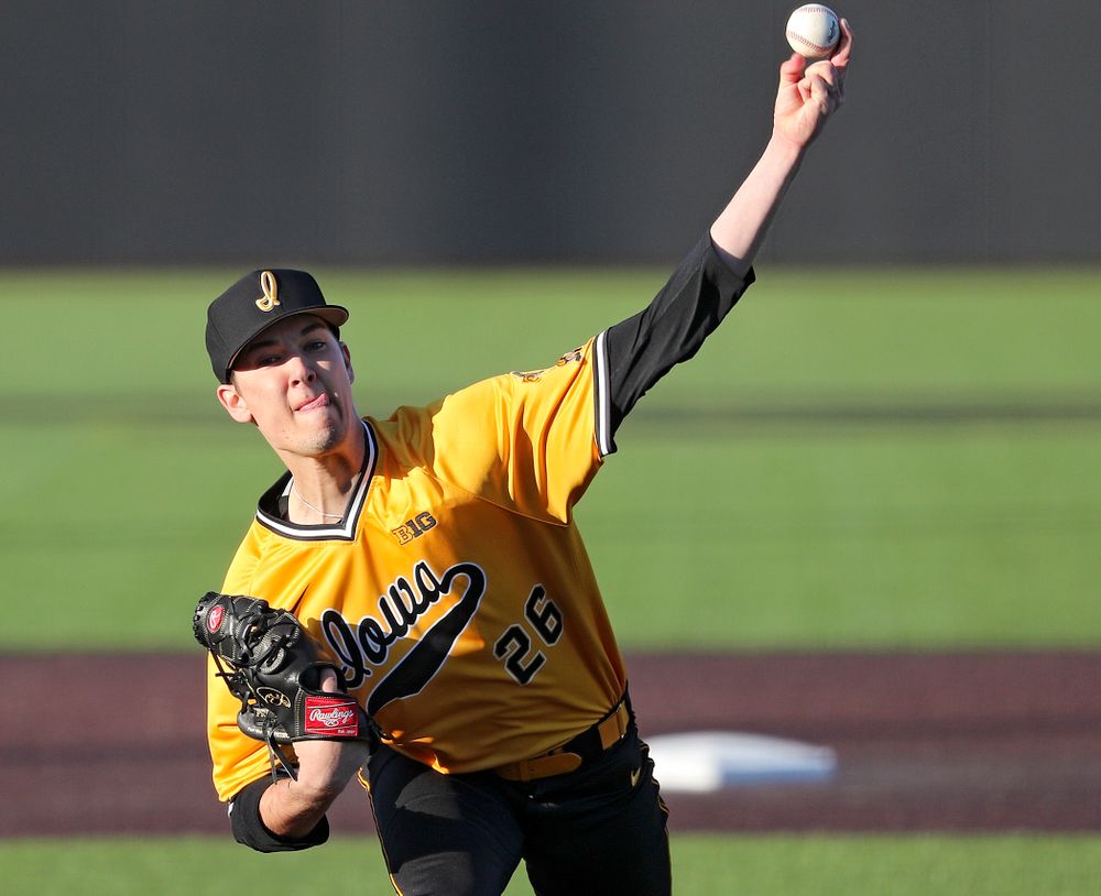 Iowa Hawkeyes pitcher Adam Ketelsen (26) delivers to the plate during the eighth inning of their game at Duane Banks Field in Iowa City on Tuesday, Apr. 2, 2019. (Stephen Mally/hawkeyesports.com)