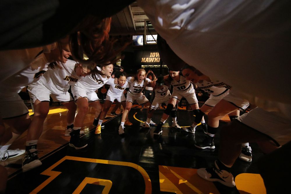The Iowa Hawkeyes before their game against the Rutgers Scarlet Knights Wednesday, January 23, 2019 at Carver-Hawkeye Arena. (Brian Ray/hawkeyesports.com)