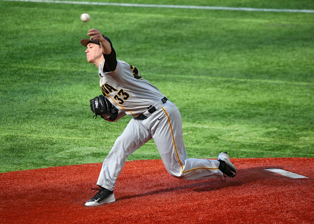 Iowa Hawkeyes pitcher Jack Dreyer (33) delivers to the plate during the second inning of their CambriaCollegeClassic game at U.S. Bank Stadium in Minneapolis, Minn. on Friday, February 28, 2020. (Stephen Mally/hawkeyesports.com)