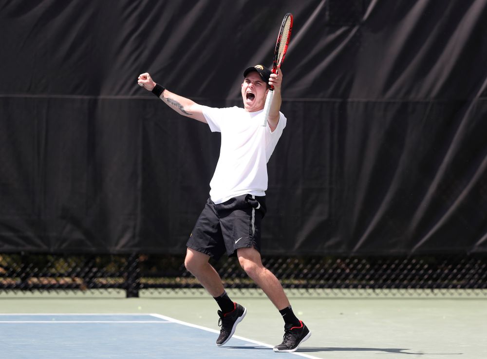 Jonas Larsen against Northwestern in the first round of the 2018 Big Ten Men's Tennis Tournament Thursday, April 26, 2018 at the Hawkeye Tennis and Recreation Complex. (Brian Ray/hawkeyesports.com)