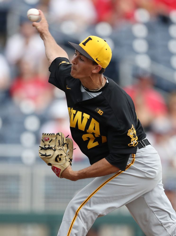 Iowa Hawkeyes Jason Foster (27) against the Nebraska Cornhuskers in the first round of the Big Ten Baseball Tournament Friday, May 24, 2019 at TD Ameritrade Park in Omaha, Neb. (Brian Ray/hawkeyesports.com)