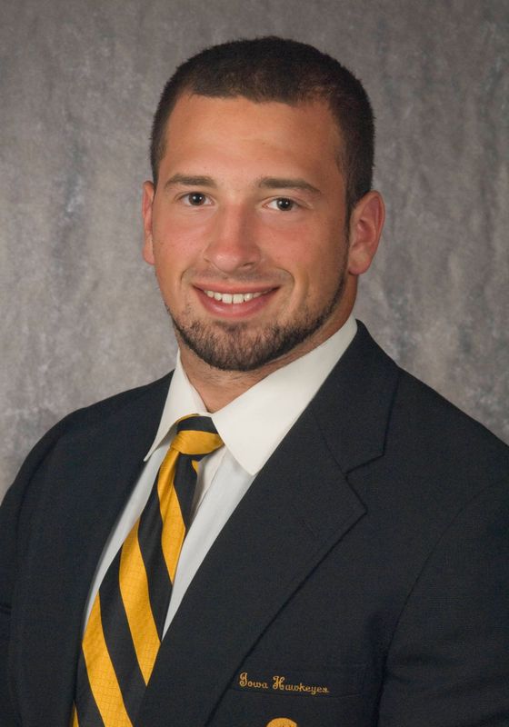 Mark Weisman - Football - University of Iowa Athletics
