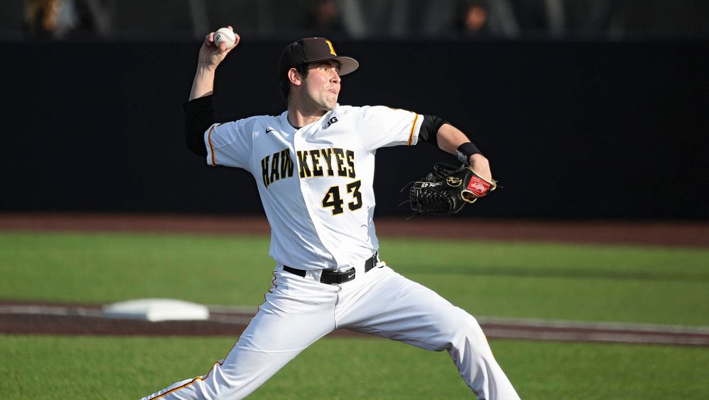 Iowa pitcher Grant Leonard (43) delivers to the plate during the ninth inning of their college baseball game at Duane Banks Field in Iowa City on Wednesday, March 11, 2020. (Stephen Mally/hawkeyesports.com)