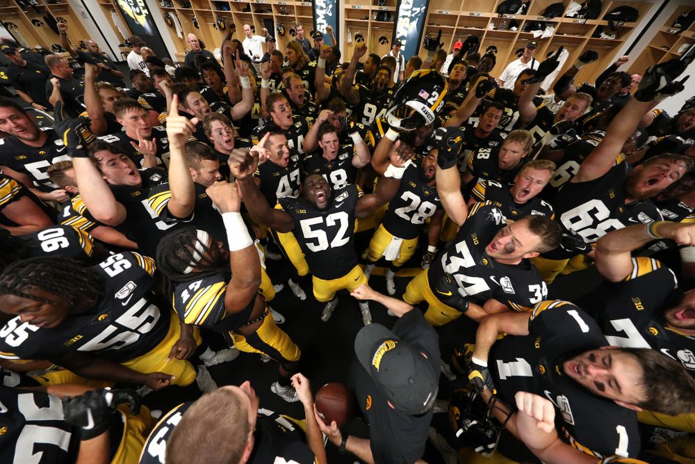 The Iowa Hawkeyes sing the ÒFight SongÓ following their victory over the Rutgers Scarlet Knights Saturday, September 7, 2019 at Kinnick Stadium. (Brian Ray/hawkeyesports.com)