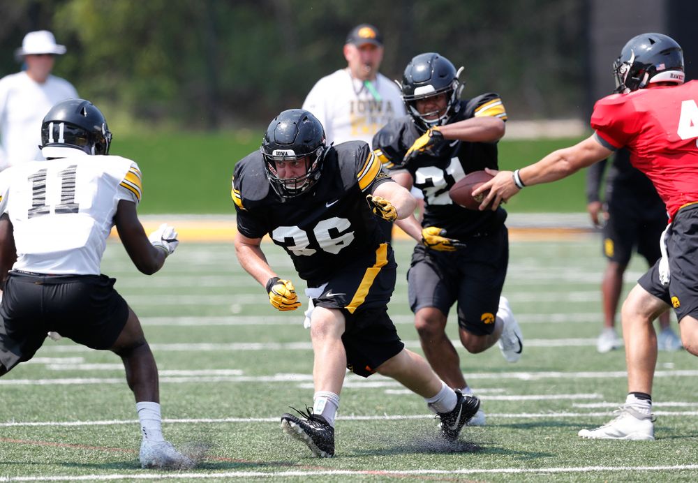 Iowa Hawkeyes fullback Brady Ross (36) during practice No. 7 of fall camp Friday, August 10, 2018 at the Kenyon Football Practice Facility. (Brian Ray/hawkeyesports.com)