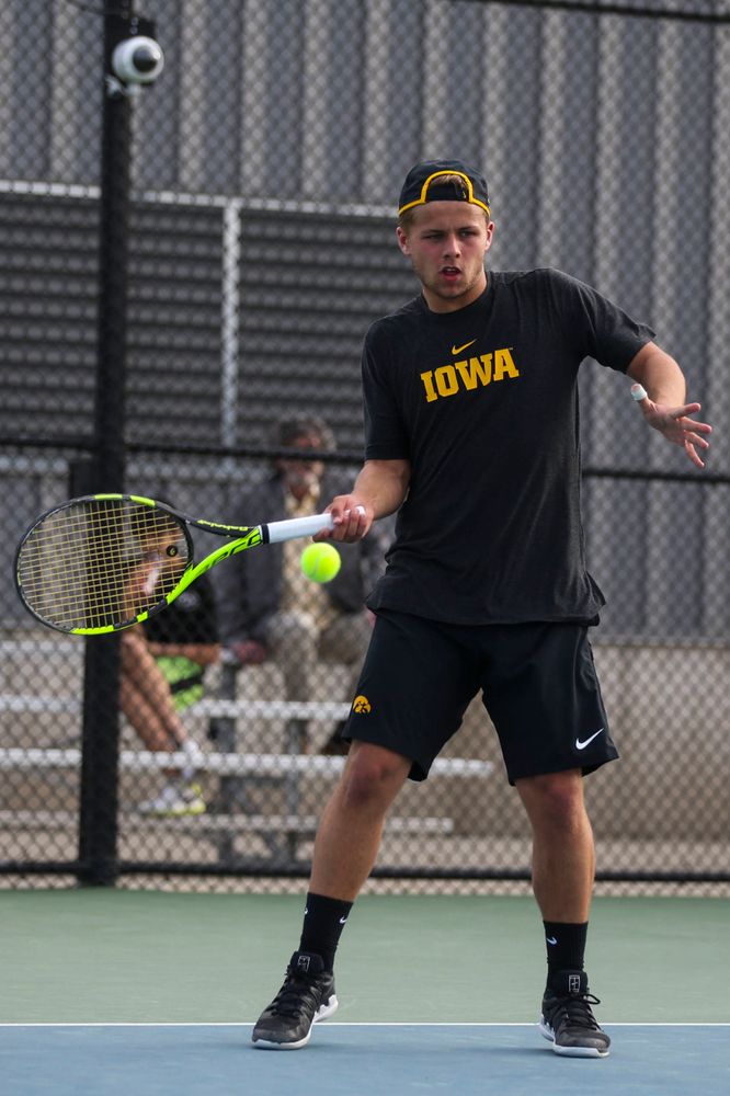 IowaÕs Will Davies at tennis vs Illinois State on Sunday, April 21, 2019 at the Hawkeye Tennis and Recreation Complex. (Lily Smith/hawkeyesports.com)