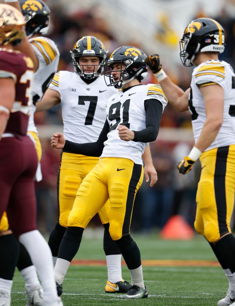 Iowa Hawkeyes place kicker Miguel Recinos (91) reacts after making a field goal against the Minnesota Golden Gophers Saturday, October 6, 2018 at TCF Bank Stadium. (Brian Ray/hawkeyesports.com)