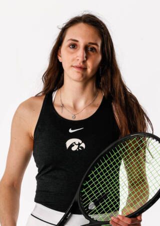 Marisa Schmidt - Women's Tennis - University of Iowa Athletics