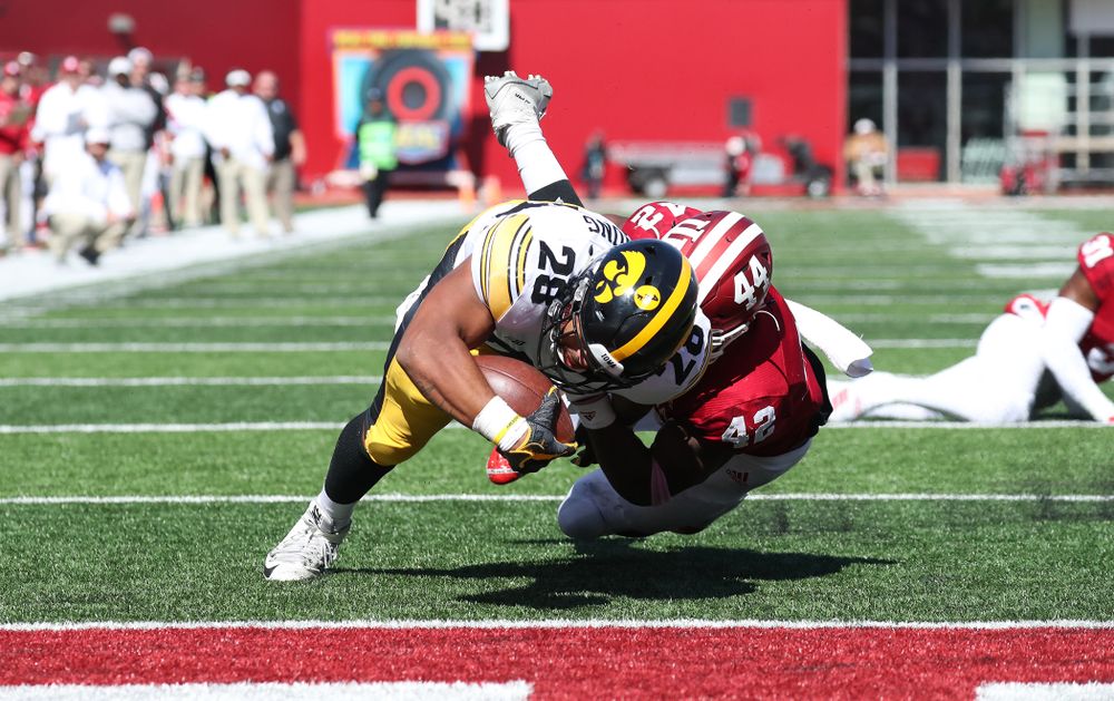 Iowa Hawkeyes running back Toren Young (28) against the Indiana Hoosiers Saturday, October 13, 2018 at Memorial Stadium, in Bloomington, Ind. (Max Allen/hawkeyesports.com)