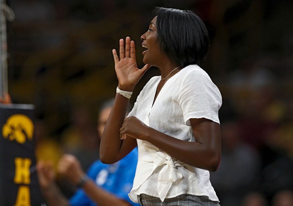 Iowa interim head coach Vicki Brown shouts to her team during the first set of their Big Ten/Pac-12 Challenge match against Colorado at Carver-Hawkeye Arena in Iowa City on Friday, Sep 6, 2019. (Stephen Mally/hawkeyesports.com)