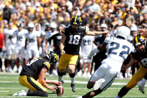 Stevens Named To Groza Watch List – University Of Iowa Athletics