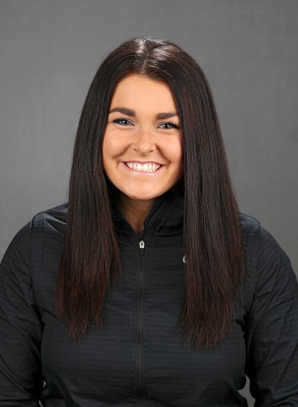 Erin Castle - Women's Gymnastics - University of Iowa Athletics