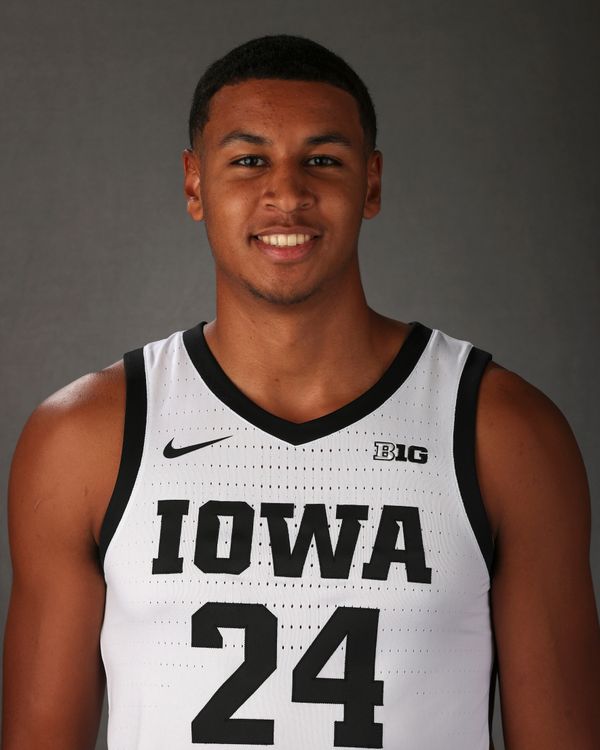 Kris Murray - Men's Basketball - University of Iowa Athletics