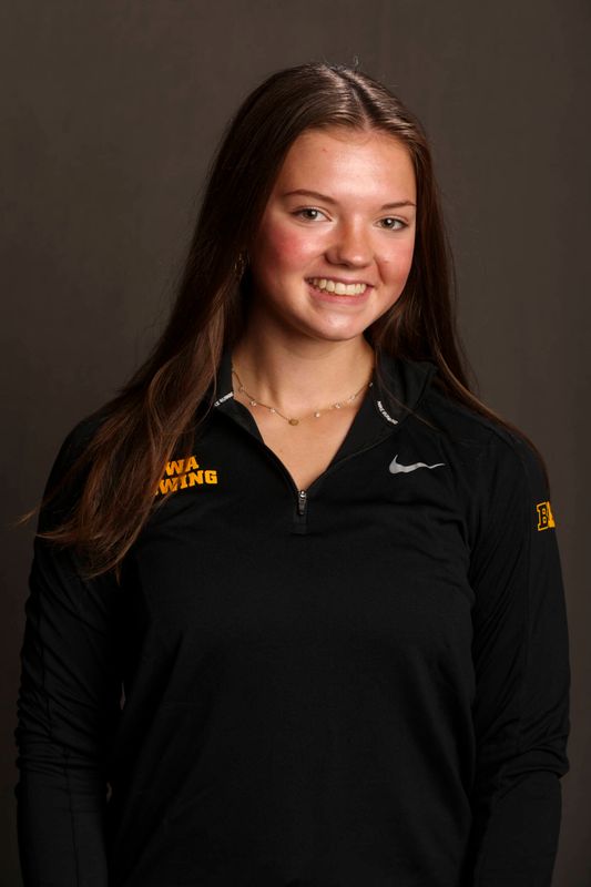 Claire Krysiak - Women's Rowing - University of Iowa Athletics