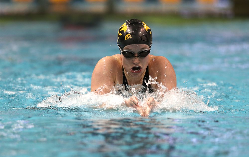 Iowa's Kelsey Drake swims the 200-yard IM against the Iowa State Cyclones in the Iowa Corn Cy-Hawk Series Friday, December 7, 2018 at at the Campus Recreation and Wellness Center. (Brian Ray/hawkeyesports.com)