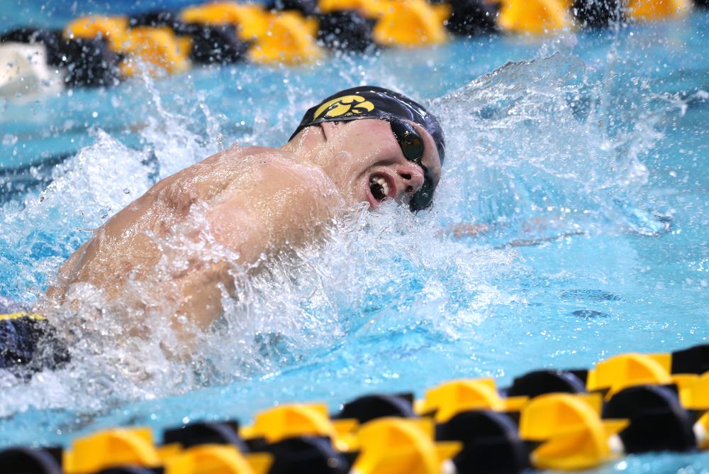 Iowa's Forrest White competes in the 200-yard freestyle on the third day at the 2019 Big Ten Swimming and Diving Championships Thursday, February 28, 2019 at the Campus Wellness and Recreation Center. (Brian Ray/hawkeyesports.com)