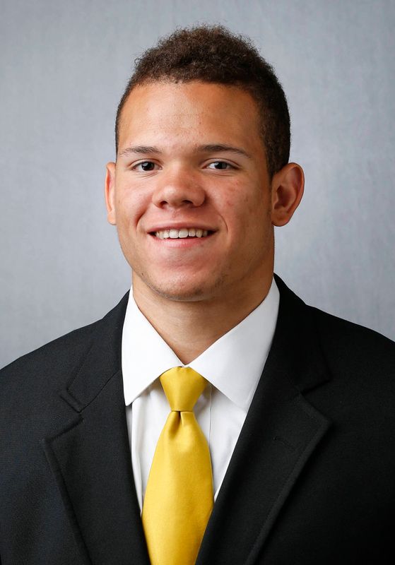 Miles Sullivan - Football - University of Iowa Athletics
