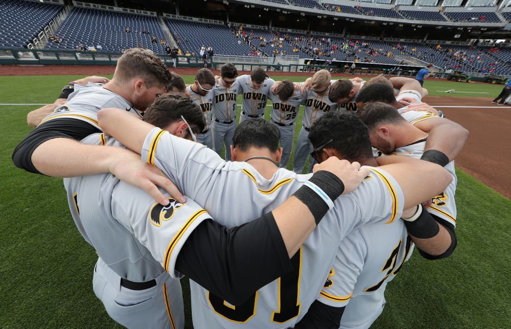 The Iowa Hawkeyes against the Indiana Hoosiers in the first round of the Big Ten Baseball Tournament Wednesday, May 22, 2019 at TD Ameritrade Park in Omaha, Neb. (Brian Ray/hawkeyesports.com)