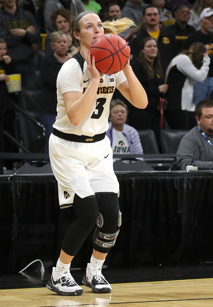 Iowa Hawkeyes guard Makenzie Meyer (3) lines up a shot during the third quarter of their second round game in the 2019 NCAA Women's Basketball Tournament at Carver Hawkeye Arena in Iowa City on Sunday, Mar. 24, 2019. (Stephen Mally for hawkeyesports.com)