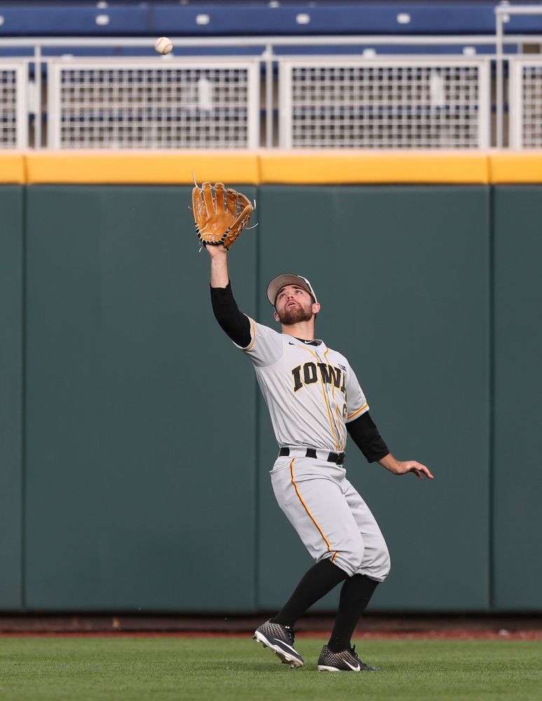 Iowa Hawkeyes outfielder Justin Jenkins (6) against the Indiana Hoosiers in the first round of the Big Ten Baseball Tournament Wednesday, May 22, 2019 at TD Ameritrade Park in Omaha, Neb. (Brian Ray/hawkeyesports.com)