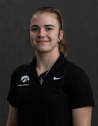 Reese Larramendy - Women's Wrestling - University of Iowa Athletics