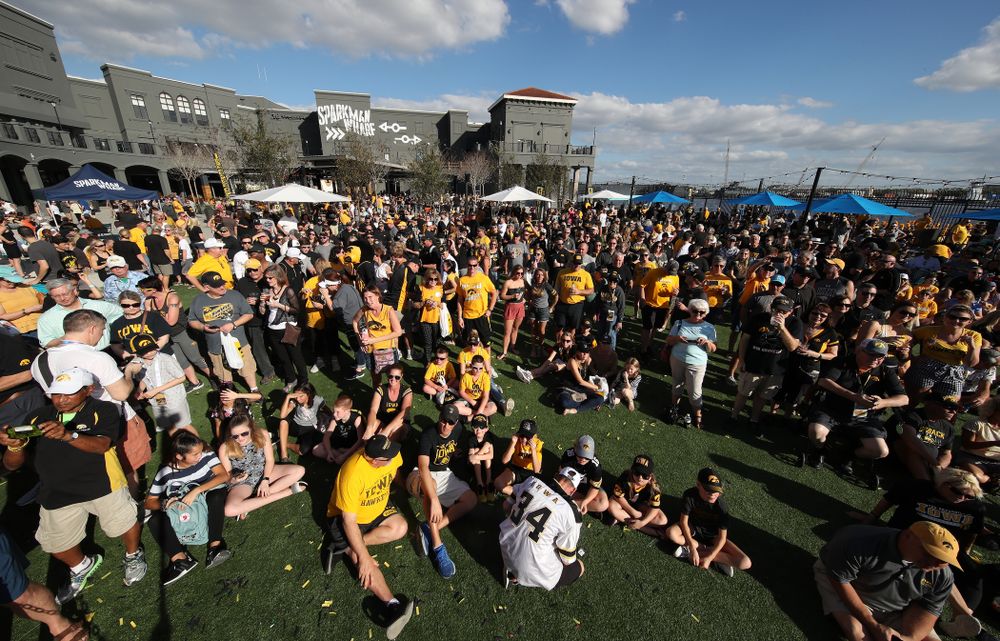The 2019 Outback Bowl Hawkeye Huddle Monday, December 31, 2018 at Sparkman Wharf in Tampa, FL. (Brian Ray/hawkeyesports.com)