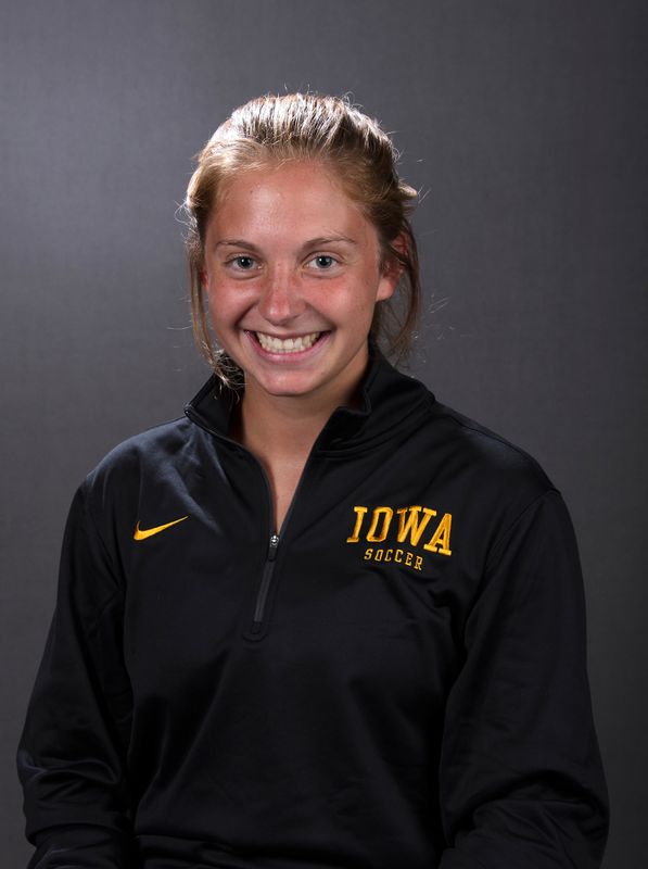 Madeline Crowdy - Women's Soccer - University of Iowa Athletics