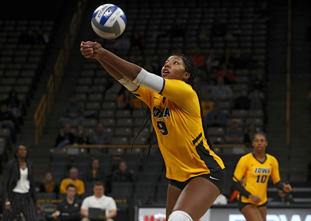 Iowa’s Amiya Jones (9) eyes the ball during the second set of their match against Illinois at Carver-Hawkeye Arena in Iowa City on Wednesday, Nov 6, 2019. (Stephen Mally/hawkeyesports.com)