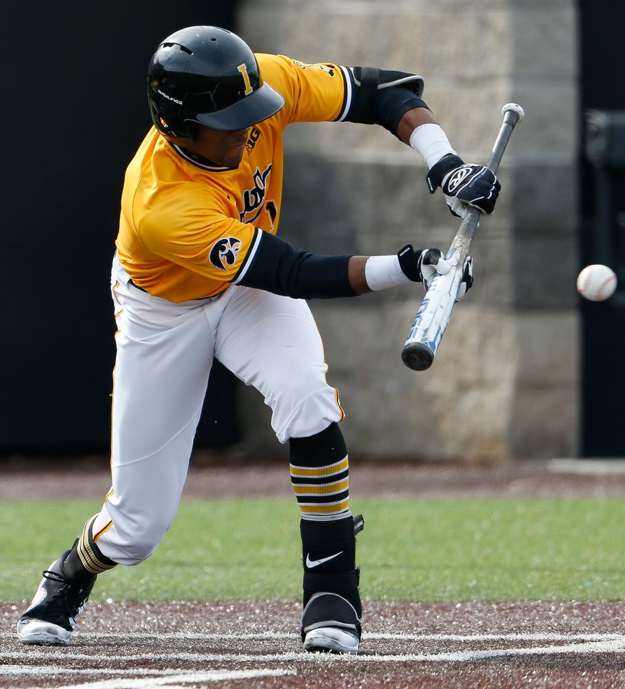 Iowa Hawkeyes infielder Lorenzo Elion (1) lays down a bunt during a game against Evansville at Duane Banks Field on March 18, 2018. (Tork Mason/hawkeyesports.com)