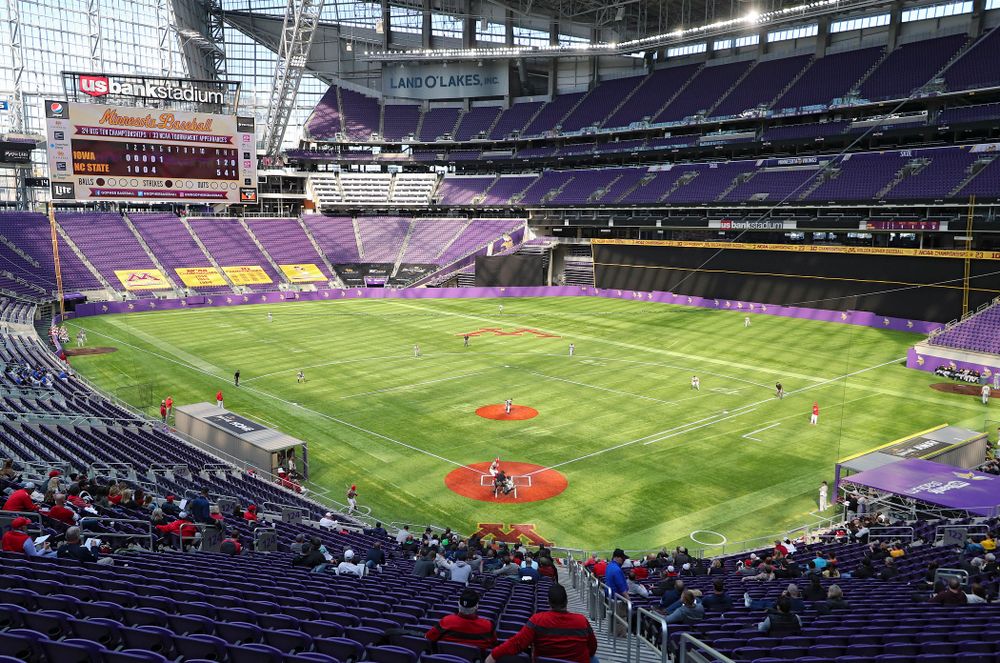 The Iowa Hawkeyes field during the fifth inning of their CambriaCollegeClassic game at U.S. Bank Stadium in Minneapolis, Minn. on Friday, February 28, 2020. (Stephen Mally/hawkeyesports.com)