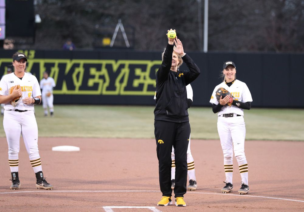 Iowa Women's Basketball Head Coach Lisa Bluder throws out a first pitch before the Iowa Hawkeyes game against Western Illinois Wednesday, March 27, 2019 at Pearl Field. (Brian Ray/hawkeyesports.com)