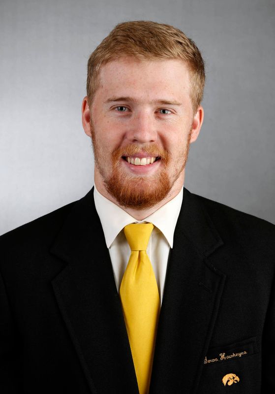 C.J. Beathard - Football - University of Iowa Athletics