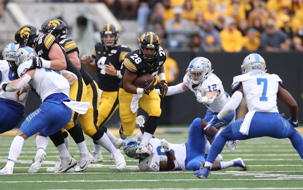 Iowa Hawkeyes running back Toren Young (28) against Middle Tennessee State Saturday, September 28, 2019 at Kinnick Stadium. (Max Allen/hawkeyesports.com)