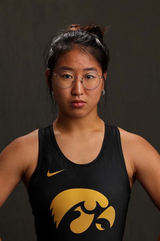 Esther Han - Women's Wrestling - University of Iowa Athletics