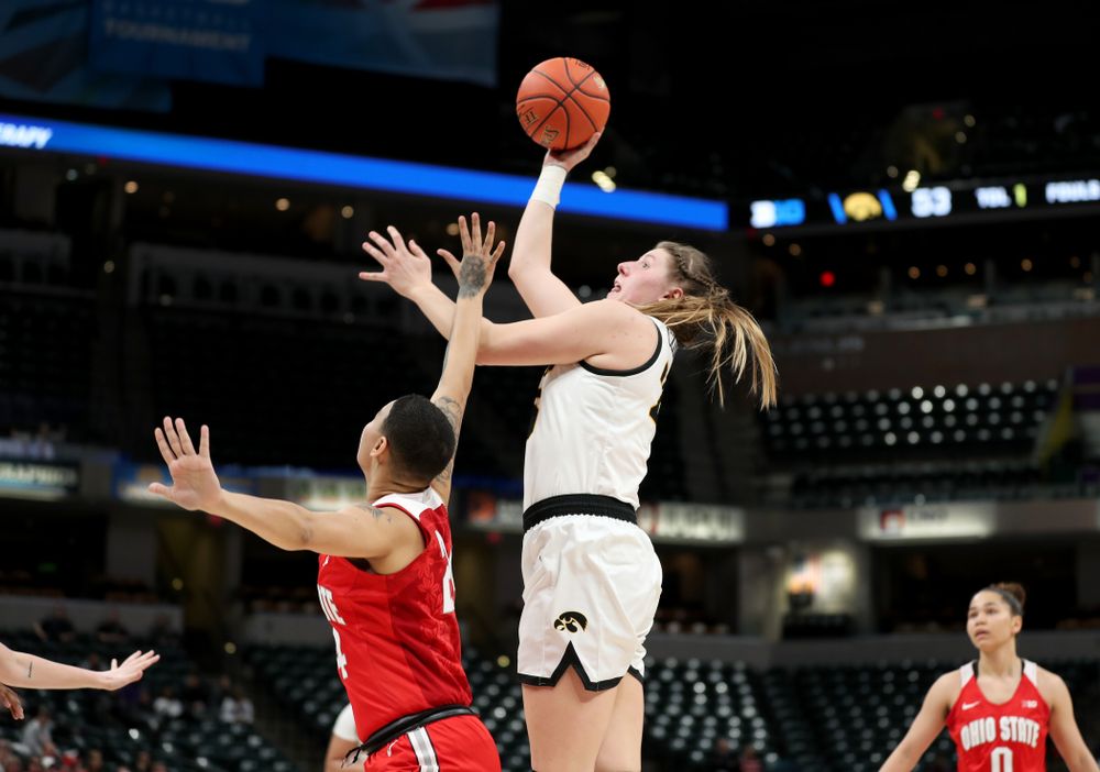 Iowa Hawkeyes forward/center Monika Czinano (25) against Ohio State in the quarterfinals of the Big Ten Basketball Tournament Friday, March 6, 2020 at Bankers Life Fieldhouse in Indianapolis. (Brian Ray/hawkeyesports.com)