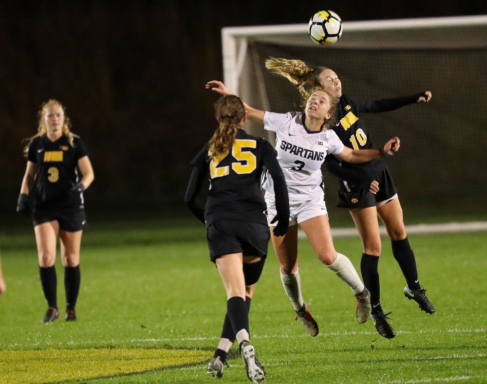 Iowa Hawkeyes midfielder Natalie Winters (10) heads the ball during a game against Michigan State at the Iowa Soccer Complex on October 12, 2018. (Tork Mason/hawkeyesports.com)