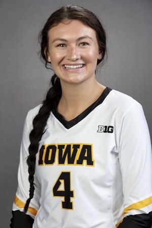 Halle Johnston - Volleyball - University of Iowa Athletics