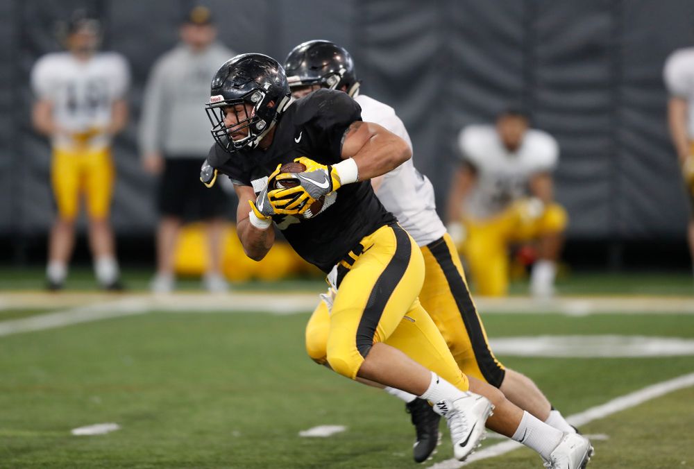 Iowa Hawkeyes running back Toren Young (28) during spring practice  Thursday, March 29, 2018 at the Hansen Football Performance Center. (Brian Ray/hawkeyesports.com)